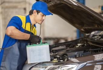 Dịch Vụ Thay Ắc Quy Ô Tô Tận Nơi Tại Thủ Đức - Nhanh Chóng 24/7
